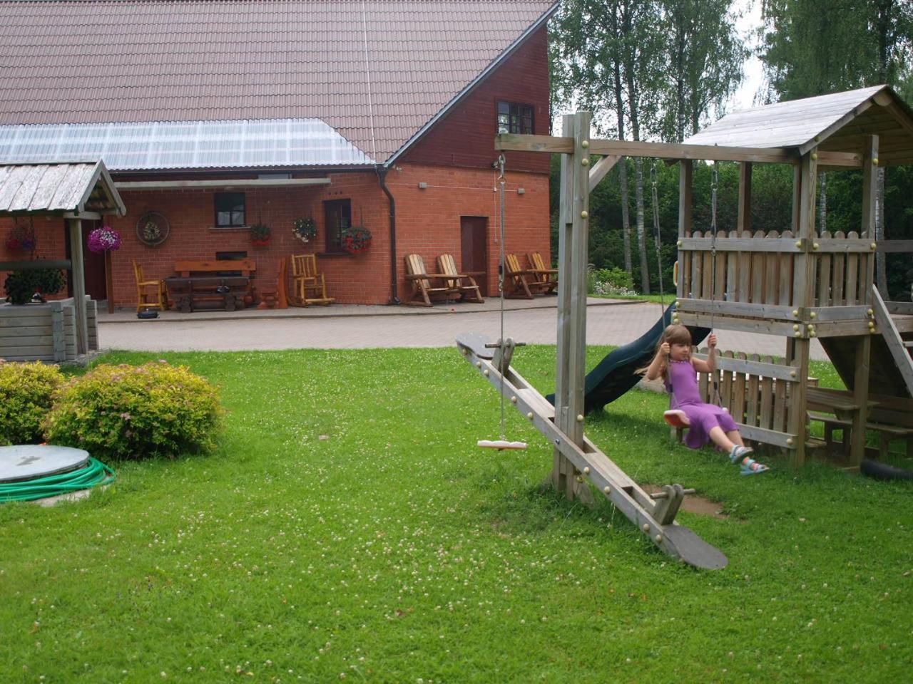 Guest House Pilskalni Rubene Eksteriør bilde
